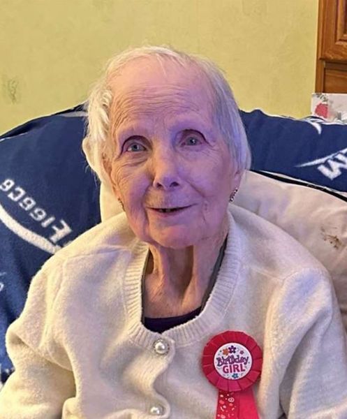 Секрет счастливой и долгой жизни, 104-летняя британка рассказала, какие блюда и новой входят в ее ежедневный рацион