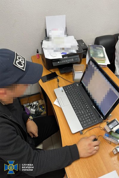 СБУ разоблачила схему по изготовлению поддельных COVID-сертификатов