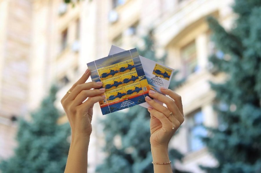 Укрпошта марки купить продажа мерч покупка футболки значки