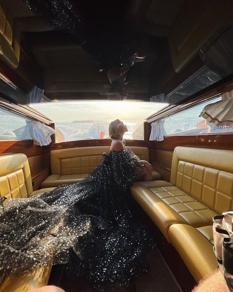 Не волнуйся, солнышко, флоренс пью, венецианский кинофестиваль, красная дорожка, платье валентино