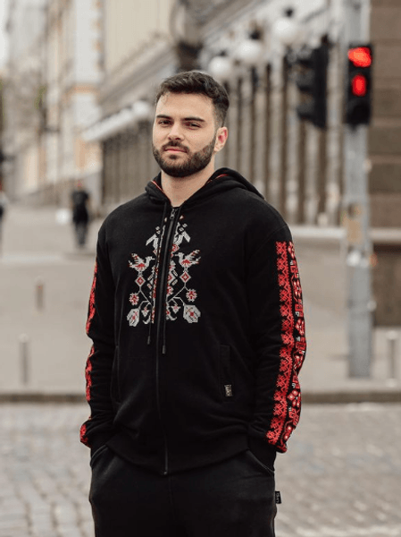 В коллекции Полины Редчик — модели с украинским характером