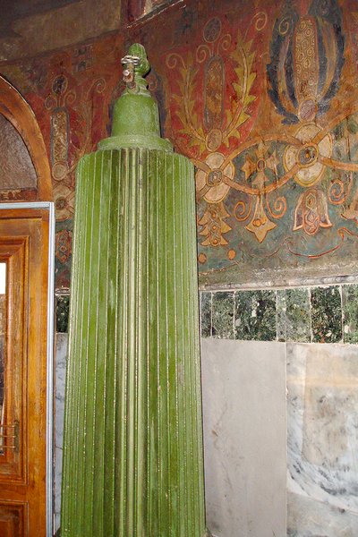 калорифер, отопление, церковь, Киев, трапезная церковь, Киево-Печерская лавра, фото