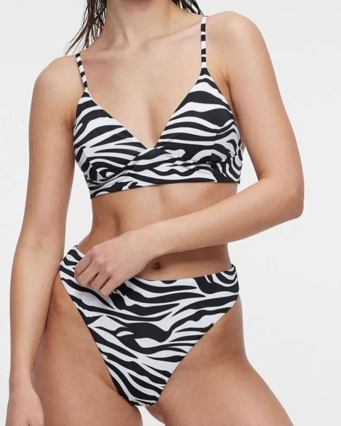 купальник, тренди літа, літо 2024 Купальник на літо 2024