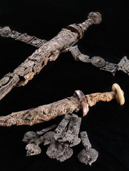 Везувий, Помпеи, археологи, раскопки в Италии, останки древних людей