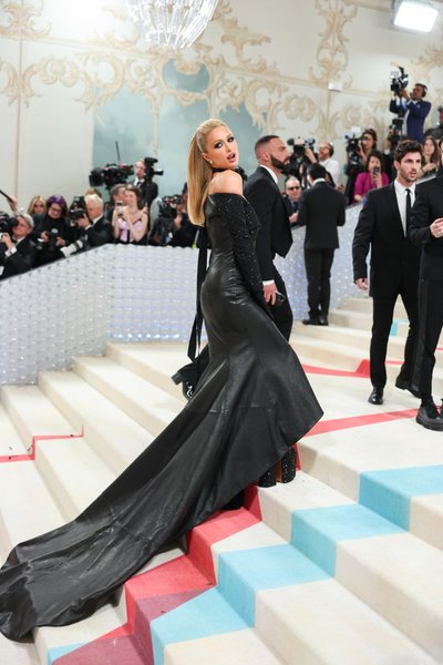 Пэрис Хилтон