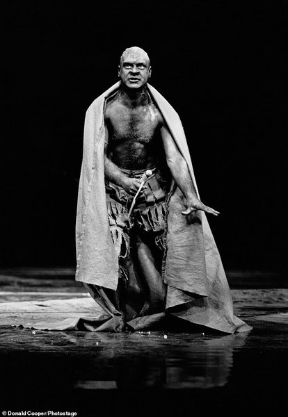 дэвид суше, буря, калибан