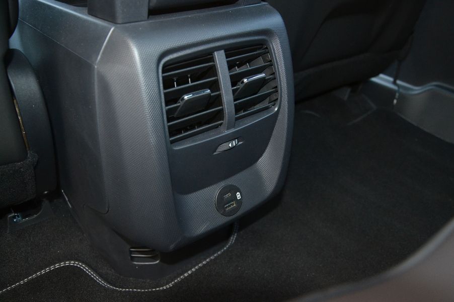 Ford Mustang Mach-E, новый Ford Mustang Mach-E, электромобиль Ford Mustang, кроссовер Ford Mustang