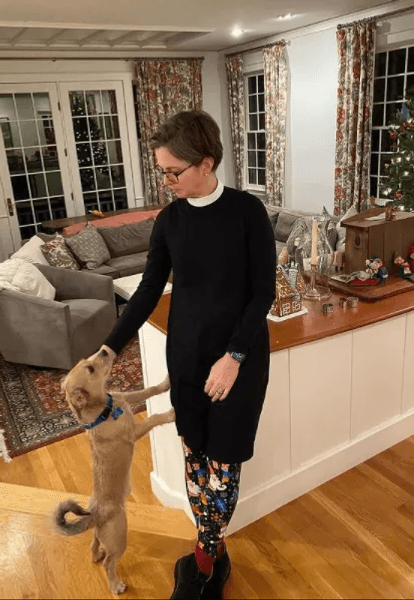 Женщина носила одно и то же платье 100 дней, 100 Day Dress Challenge, одежда, платье, наряд, черное платье, Платье Rowena