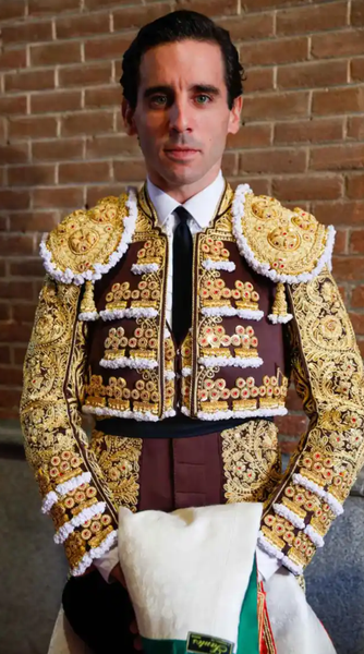 Отмененная свадьба, бракосочетание, брак, курьезы, жених сбежал со свадьбы, фото, Испания