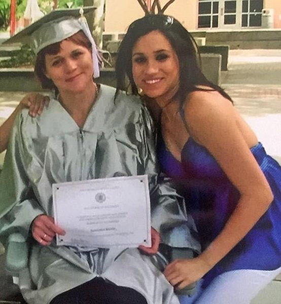 Саманта Маркл, Меган Маркл, сестри