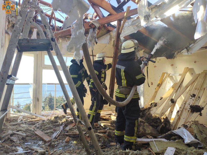 взрыв одесса только что 2022, одесса взрывы, одесса обстрел, взрывы в одессе, стрельба в одессе сегодня, одесса стрельба, одесса сейчас обстрел