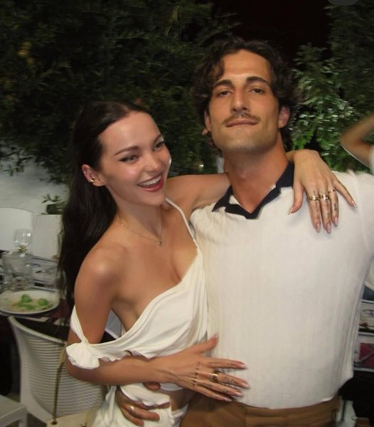 Дамиано Дэвид и Дов Кэмерон