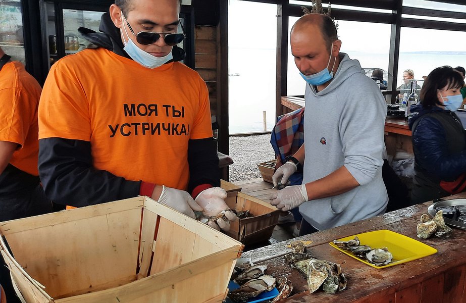 Ферма "Устрицы Скифии": производственный момент