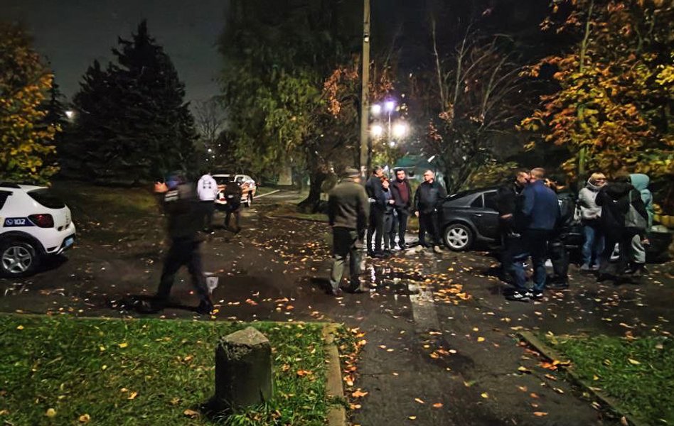 У Полтавській області блискавка вдарила по каное з людьми