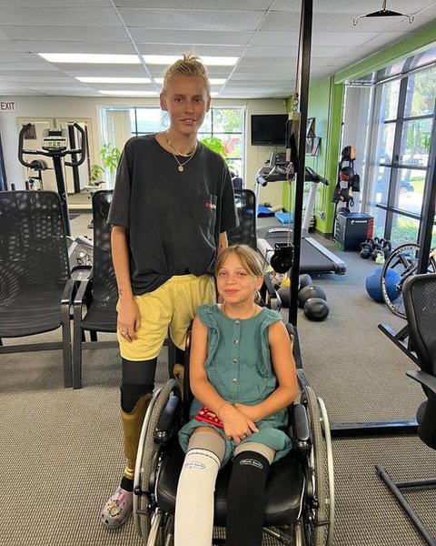 Яна Степаненко, Лорен Вассер. точка У Краматорск,