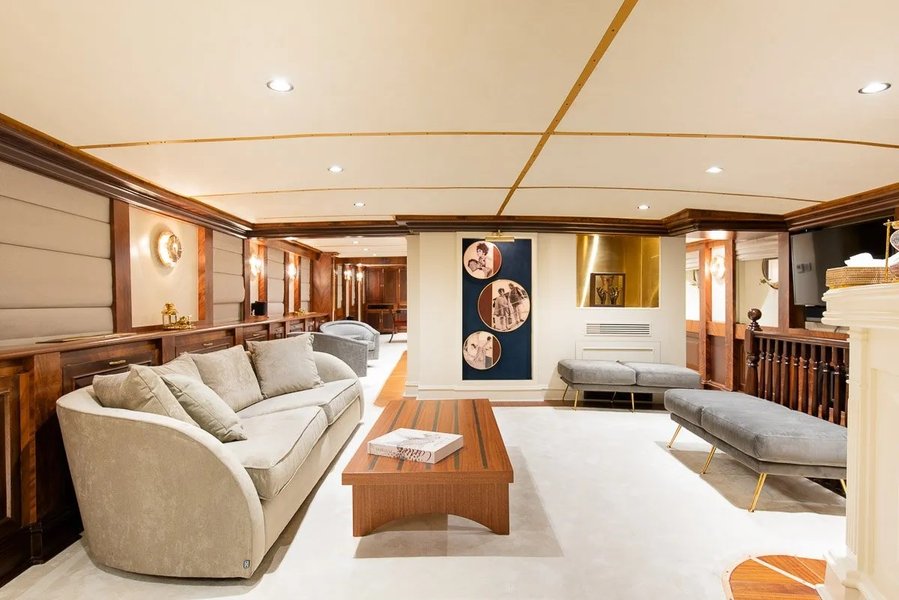 яхта элизабет тейлор. элизабет тейлор ричард бертон, яхта кализма