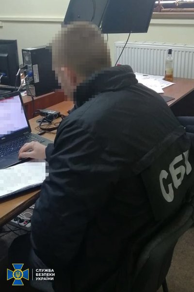 Обшуки в нелегальних колл-центрах у Львові