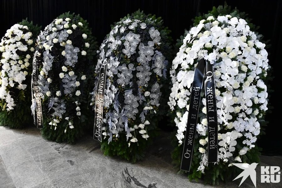 Похороны юрия шатунова, юрий шатунов похороны, юрий шатунов, прощание, юра шатунов умер