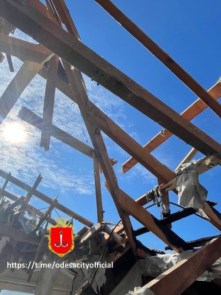 взрыв одесса только что 2022, одесса взрывы, одесса обстрел, взрывы в одессе, стрельба в одессе сегодня, одесса стрельба, одесса сейчас обстрел