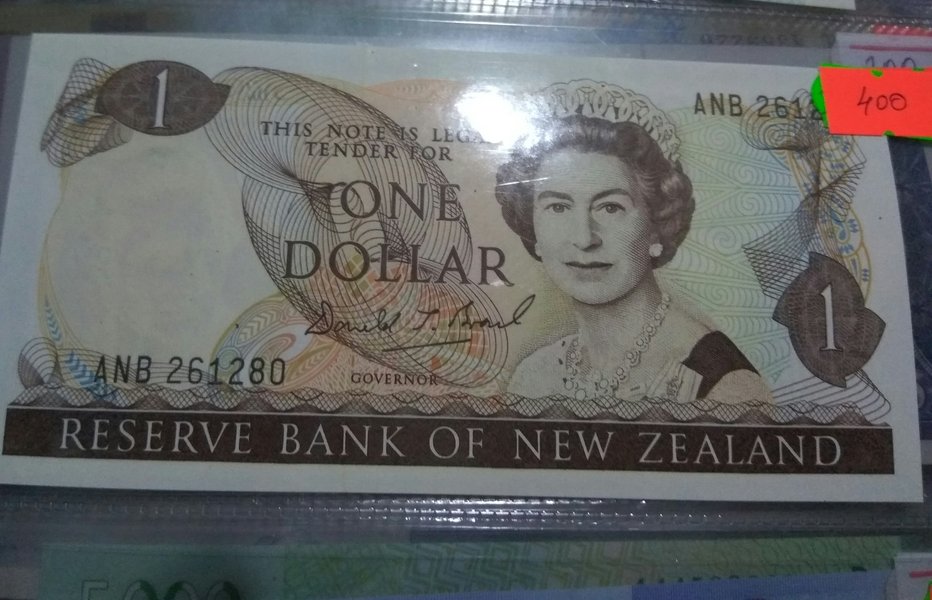 деньги, Елизавета II, королева