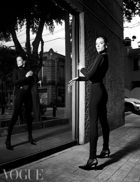 Алессандра Амбросіо, модель, Vogue Mexico