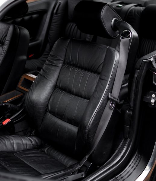 Салон BMW 8 Series