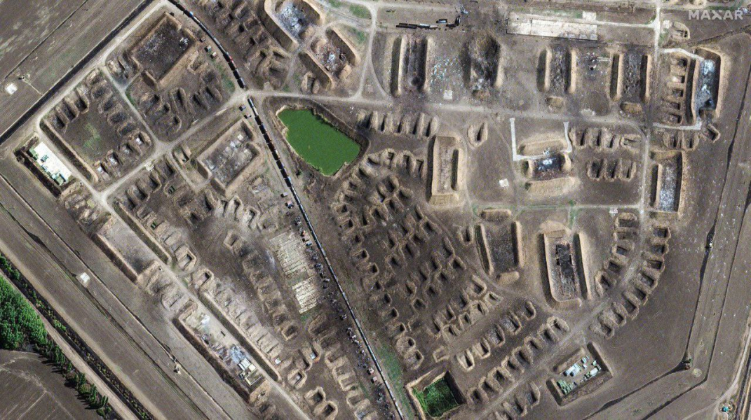 вигляд складів у Тихорецьку після влучання Удар по РФ, Тихорецьк, Краснодар, склади, боєприпаси, після влучання