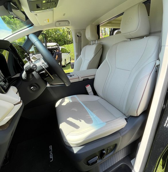 Lexus LM 2023, Lexus LM, новый Lexus LM, минивэн Lexus