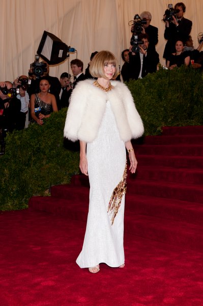 Met Gala, анна винтур, главред вог, образ анны винтур, мет гала, модный образ, красная дорожка