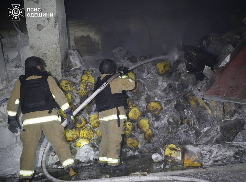 фото пошкодження товарів у портах Одещини 22 квітня