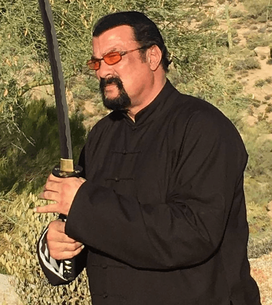 Стивен Сигал