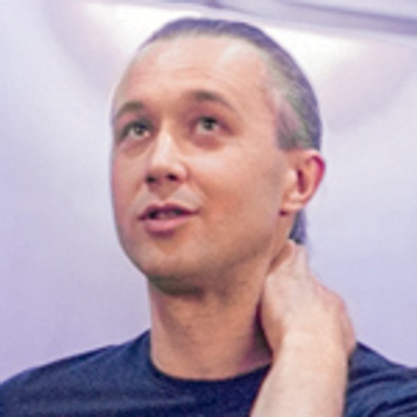 
Сергей Бабкин
Актер, певец и музыкант группы "Пятница"
