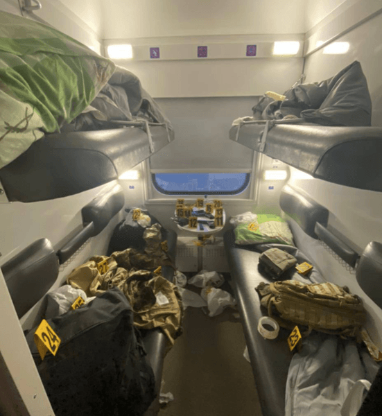 стрельба в поезде, константиновка - киев, купе, военнослужащие, следственные действия, укрзализныця