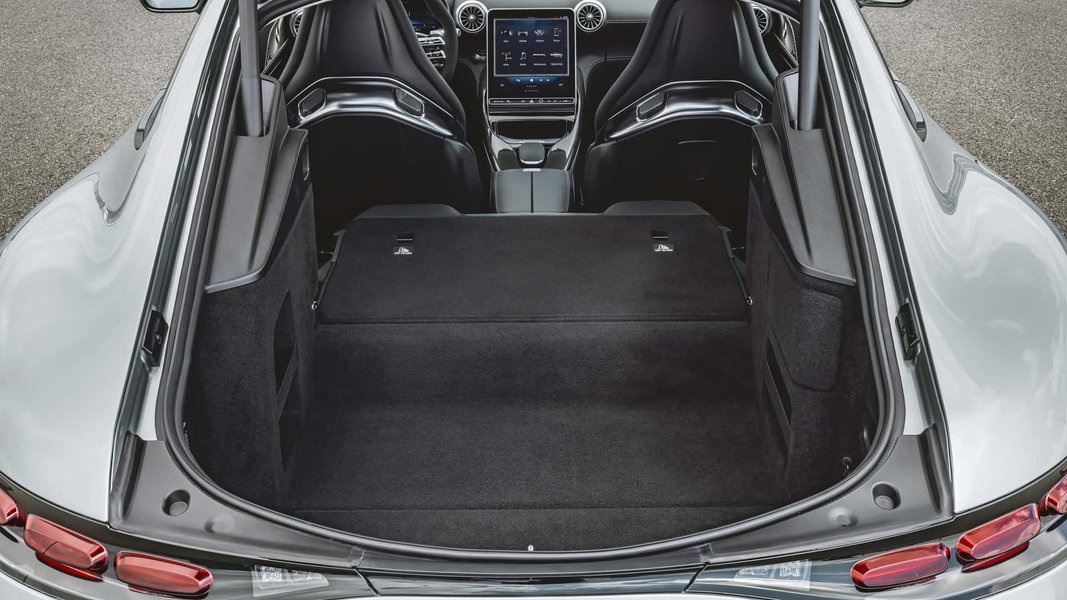 багажник Mercedes-AMG GT, Mercedes-AMG GT, новый Mercedes-AMG GT, Mercedes-AMG GT 2024, суперкар Mercedes