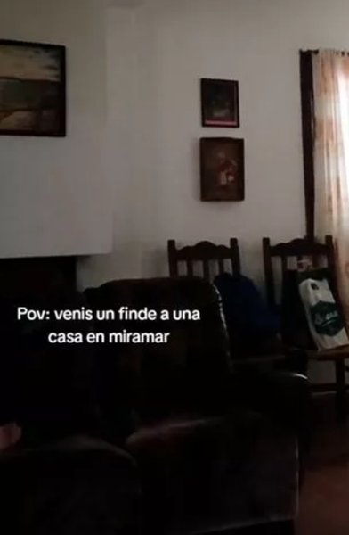 Дом с призраками в Аргентине, двигается картина, крики туристов, группа друзей, дом для отдыха, дом с призраками, соцсети