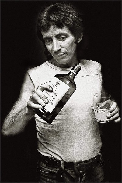 Бон Скотт, AC/DC, легенда року, рок-легенда, рок-група, легенда року
