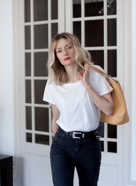 Базовая футболка 2021