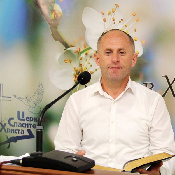 Пастор Иван Пендлишак уже имеет несколько квартир и домов