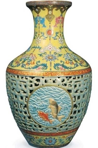 Ваза Піннера, епоха Цин, антикваріат, порцелянова ваза, аукціон