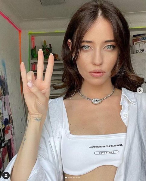 Надя Дорофеева,