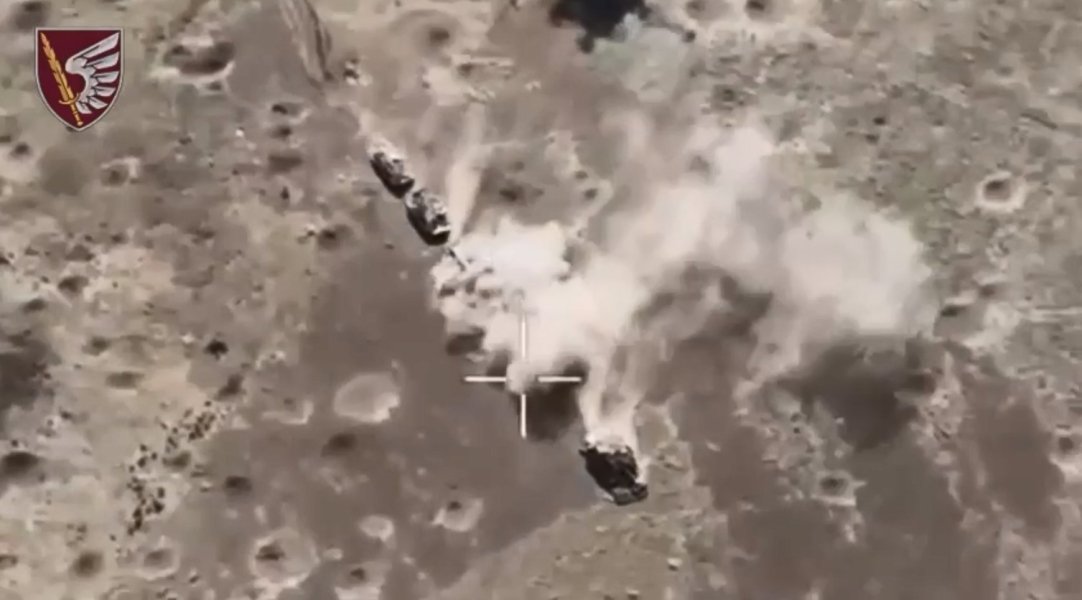 скиди на бронемашини ЗС РФ Бої на сході, 79 ОДШБр, Курахове, танки ЗС РФ, підрив, скиди