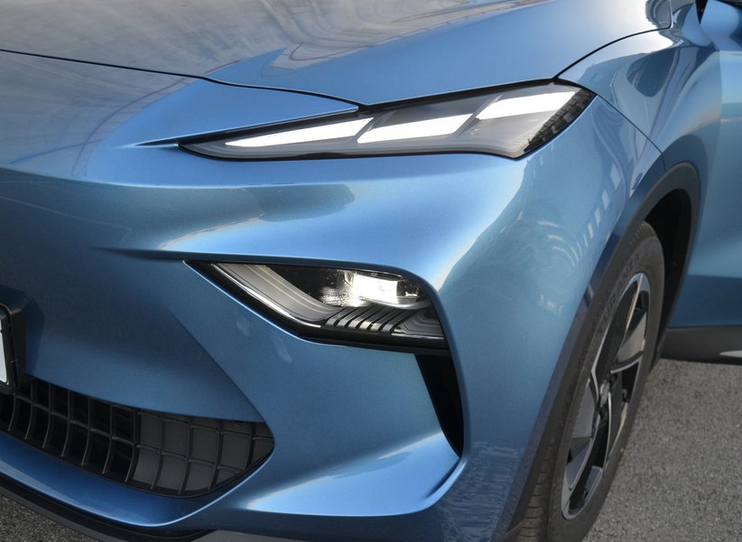 фара MG S5 EV