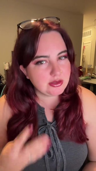 Дополнительный заработок для учительницы, американка рассказала, как зарабатывает 20 тысяч долларов в год, кроме основной работы