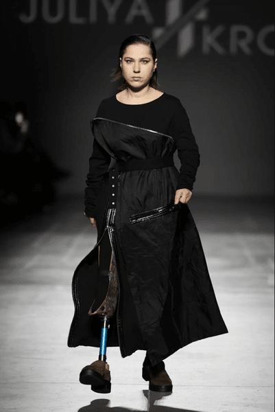 Juliya Kros, Ukrainian Fashion Week, одежда для людей с инвалидностью, инклюзивная коллекция