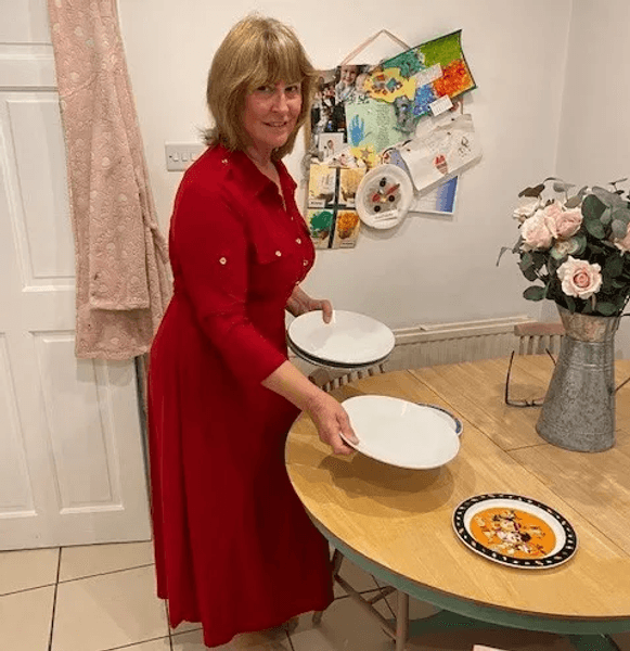 Вечеря на Різдво, гроші за вечерю, бере гроші з сім'ї, платять навіть діти, різдвяна вечеря, ціни на продукти, гроші