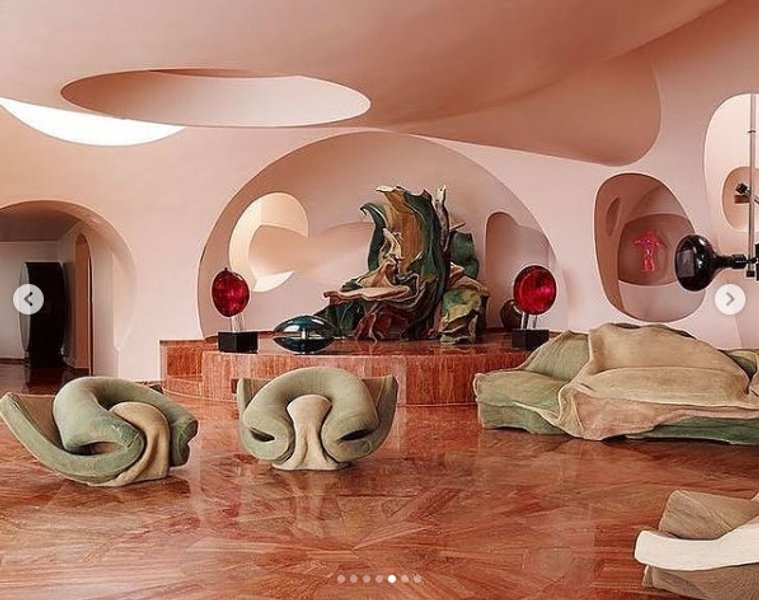 Bubble Palace, интерьер, дом Пьера Кардена