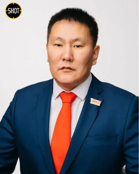 Савва Михайлов Чиновник Якутия Саха скандал изнасилование мигрант КНДР