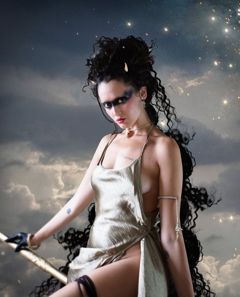 Алина Паш в новом стиле