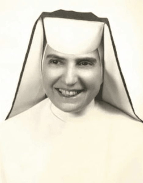 Сестра Фрэнсис Доминике в молодости