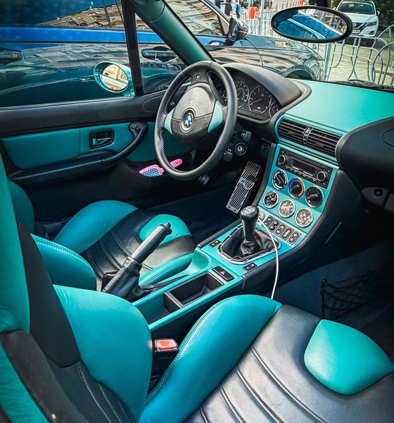 салон BMW Z3 M
